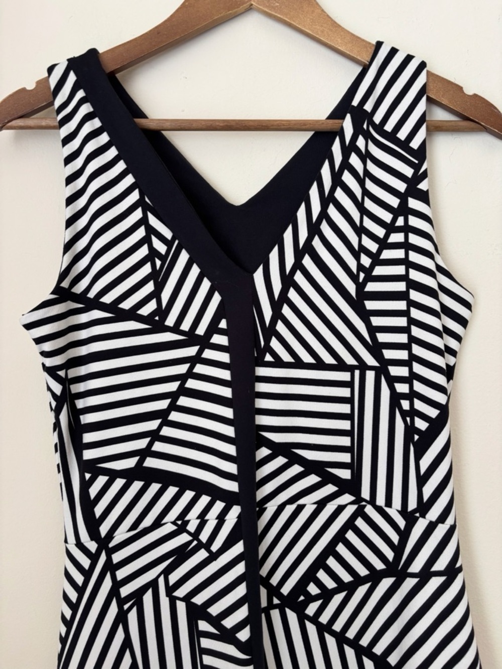Title Nine Striped Sleeveless Athletic Dress Small - Picture 3 of 6